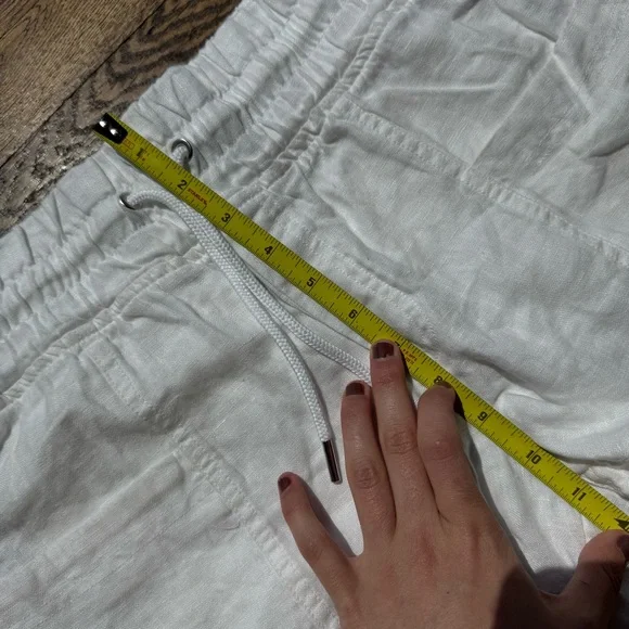 🌿 Athleta 100% Linen White Cabo Shorts Lightweight Elastic Waist Women’s 10 - Picture 6 of 7